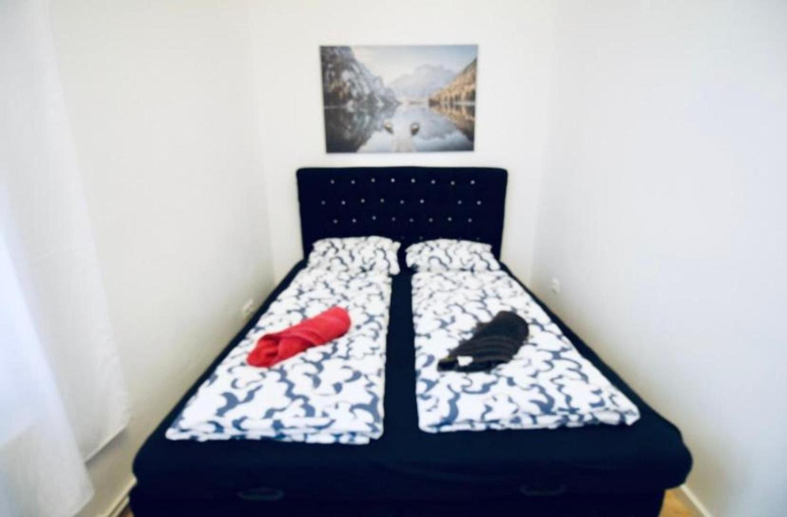6 Min To Amusement Park - Economy Rooms In Shared Apartment Вена Экстерьер фото