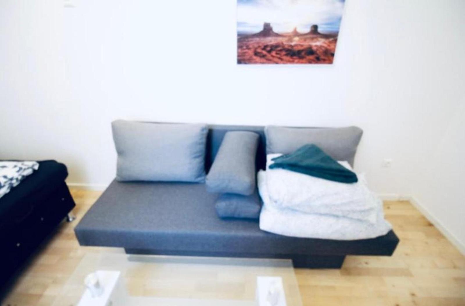 6 Min To Amusement Park - Economy Rooms In Shared Apartment Вена Экстерьер фото